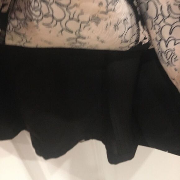 Ann Taylor size 0 black daisy midi dress sleeveless floral - Picture 9 of 9